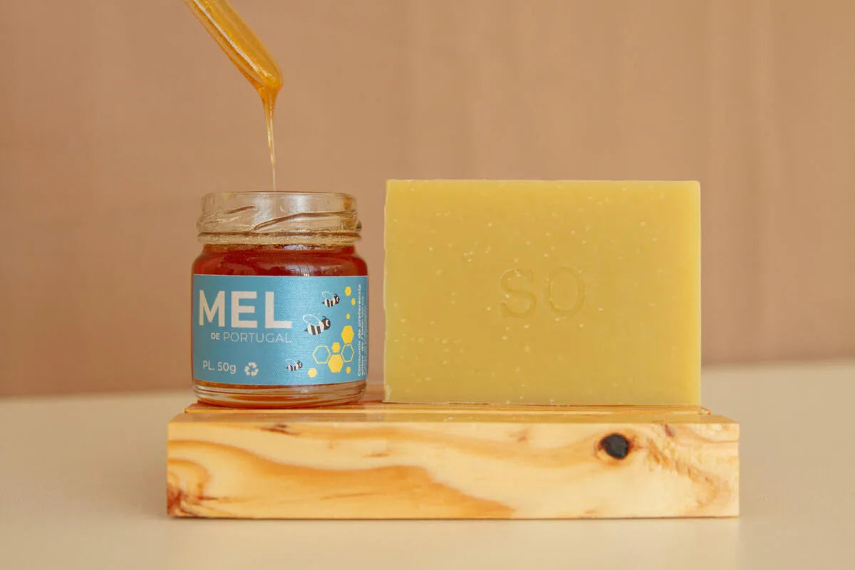 Jabón Natural de Miel y Cera de Abeja · Hidratante y Tonificante